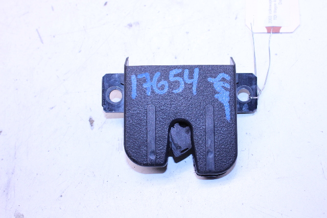 2001-2005 Volkswagen Jetta TDI Wagon Lift Gate Trunk Lock Latch 1J9827505 OEM