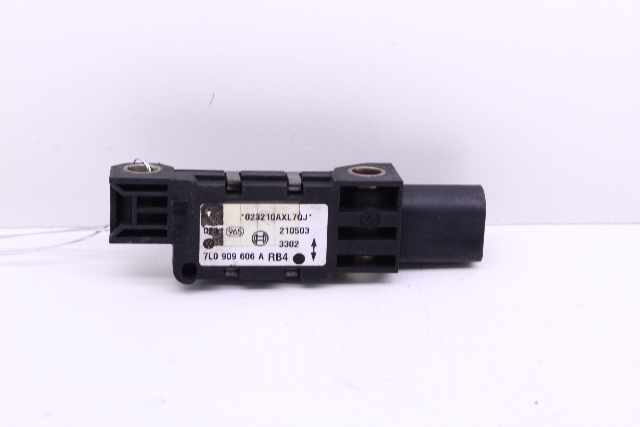 2004 Volkswagen Touareg V6 4dr 3.2 Crash Impact Sensor