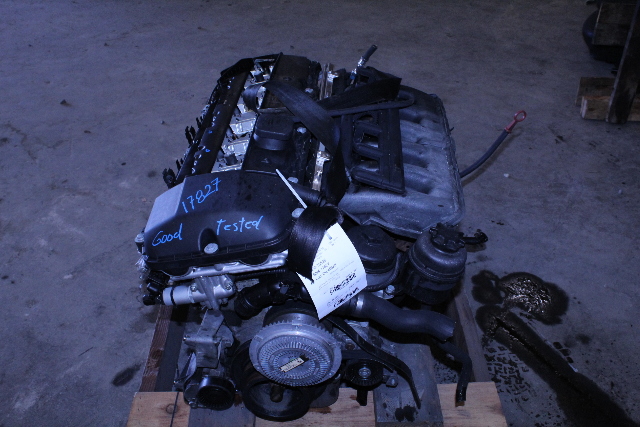 2001-2002 BMW 325i 525i Z3 M54 2.5 Engine Motor - 11007506888 OEM