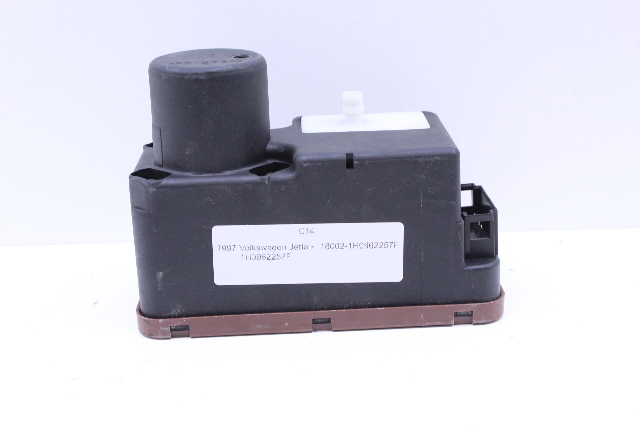 1997 Volkswagen Jetta Central Locking Vacuum Pump 1H0962257F OEM