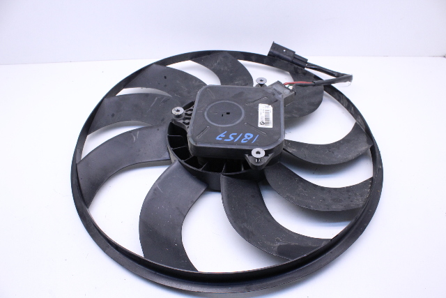2013 BMW 320i Sedan Radiator Fan and Motor 7608407 OEM