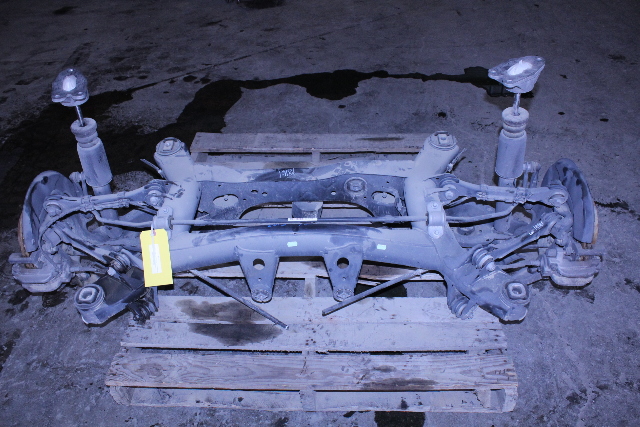 2013 BMW 328i Rear Suspension Assembly
