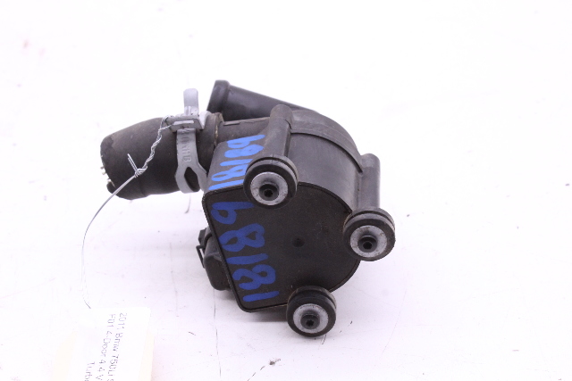2011 Bmw 750Li Auxiliary Water Pump 9183714 OEM