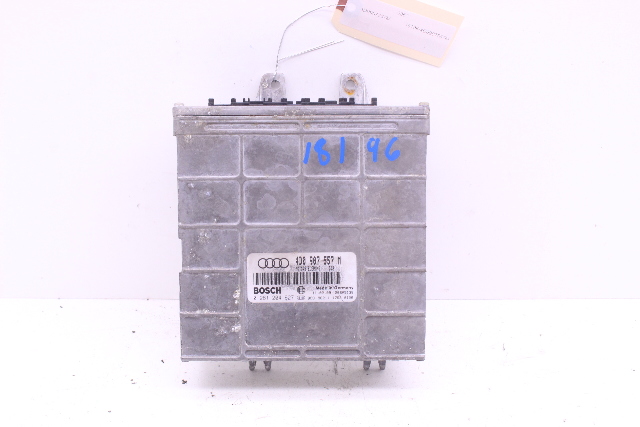 1998-1999 Audi A8 Engine Computer Module ECU ECM DME 4D0907557M OEM