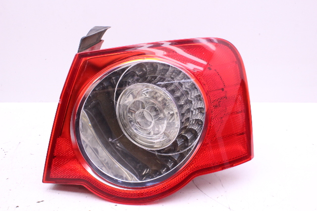 2006 2007 2008 2009 2010 Volkswagen Passat Tail Light Lamp 3C5945096J OEM