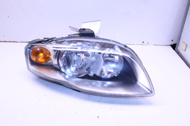 2006 Audi A4 Non Quattro Sedan Base 2.0 Right Headlight Headlamp OEM