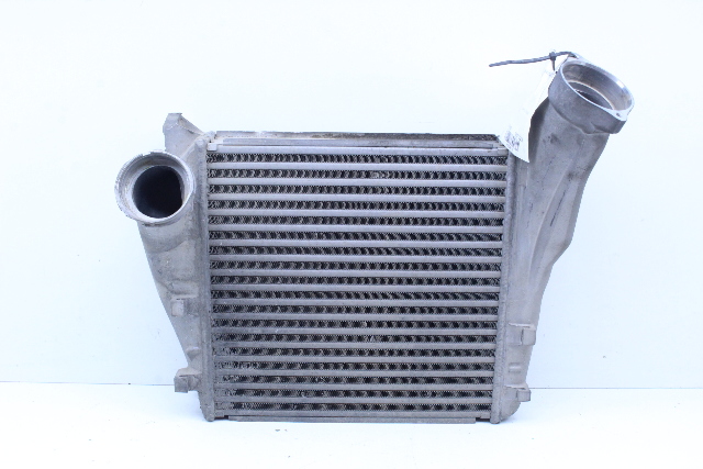 2008-2010 Porsche Cayenne Turbo 4.8 Intercooler Right - 7L5145804C OEM