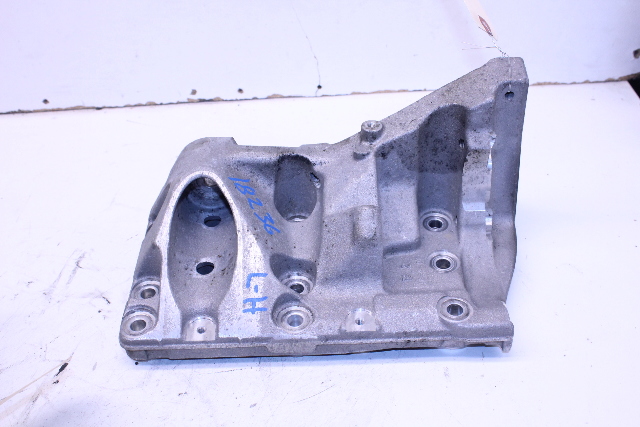 2008 Porsche Cayenne Turbo 4.8 Engine Bracket 9481022151R OEM