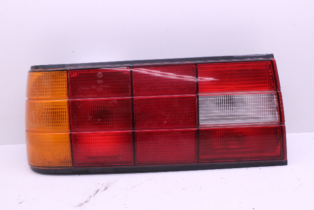 1989 1990 1991 1992 BMW 318i 325e 325i E30 Tail Light Lamp Left 1385381 OEM