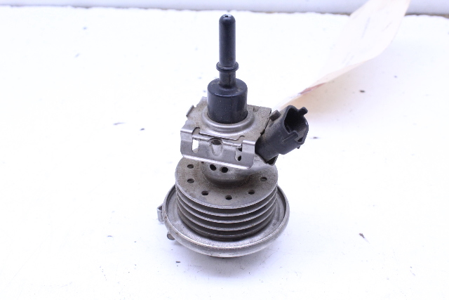 2009-2011 BMW 335d Diesel DEF Injector Metering Valve - 18307807206 OEM