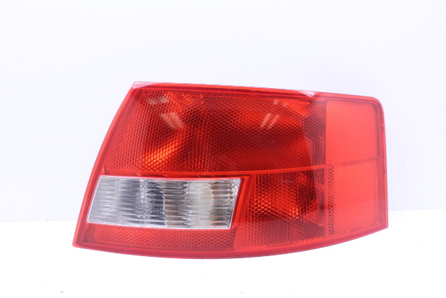 2004 2005 2006 Audi A4 S4 Convertible Tail Light Lamp Right 8H0945096B OEM
