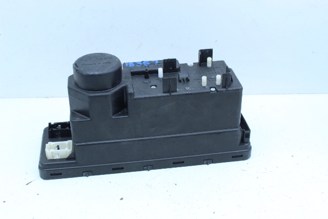 2001 Mercedes Benz E320 Central Locking Vacuum Pump 2088001248 OEM