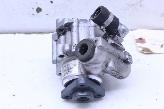 2002-2005 Volkswagen Passat 1999-2001 Audi A4 1.8 Power Steering Pump 8D0145156K OEM