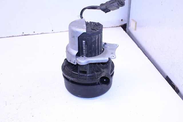 2003-2005 BMW Z4 M54 Air Injection Pump OEM