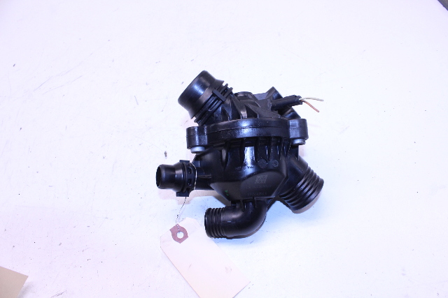 2008 BMW X5 3.0 Thermostat Housing 7550172 OEM