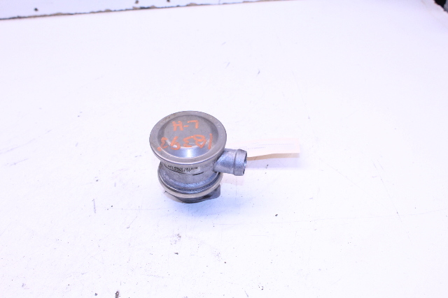 2003-2006 Porsche Cayenne 4.5 Crankcase Check Valve 94811320301 OEM