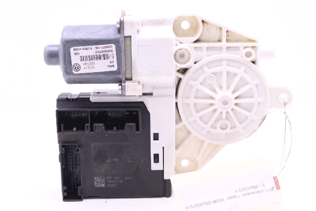2009-2017 Volkswagen Tiguan Front Door Power Window Motor Left OEM
