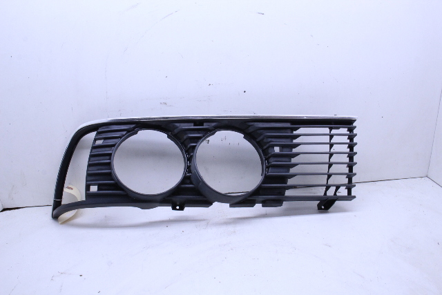 1985-1987 BMW 735i E23 Right Headlight Lamp Grille 1903912 OEM