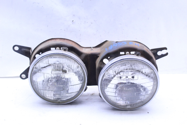 1986 1987 BMW 735i E23 Headlight Head Lamp Right 1371382 OEM
