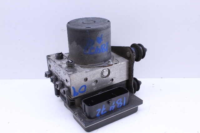 2009 2010 Audi A4 Quattro ABS Anti-Lock Brake Pump OEM