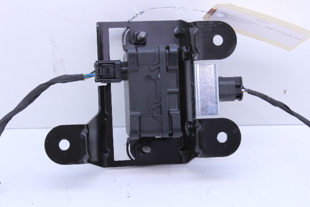 2006 BMW M5 Yaw Rate Turn Sensor 2282777 OEM