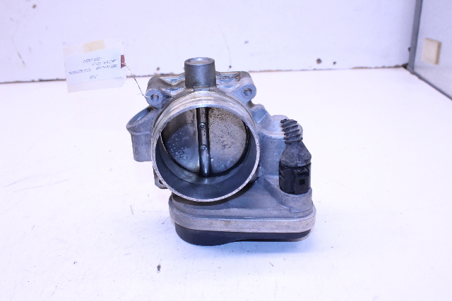 2004-2006 Volkswagen Touareg 3.2 Throttle Body 022133062AD