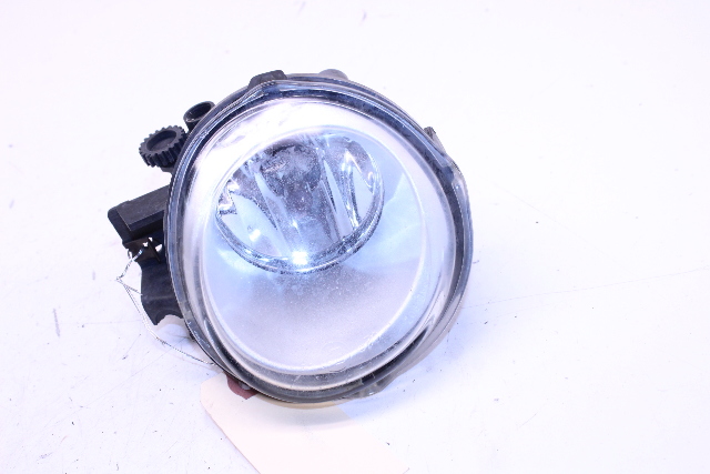 2004 Volkswagen Touareg V6 4dr 3.2 Right Fog Light Lamp OEM