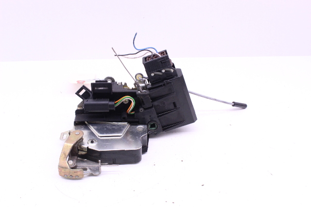 1998-2000 BMW 528i Front Left Driver Door Lock Latch
