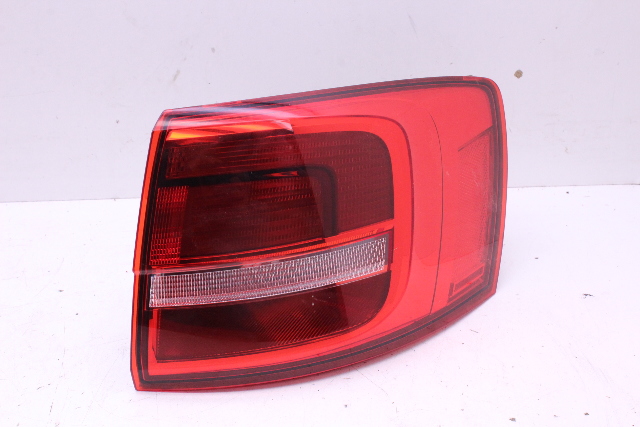 2015 2016 Volkswagen Jetta Sedan Tail Light Right OEM