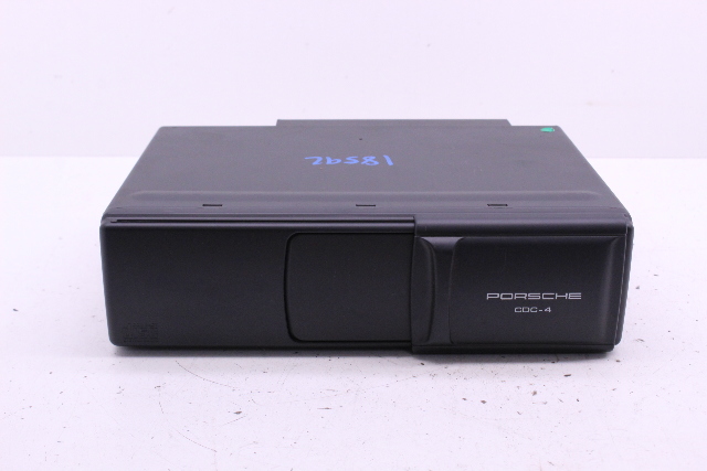 2004 Porsche Cayenne 6 Disc CD Changer 7L5035227 OEM