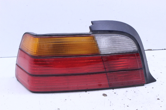 BMW 318i 323i 325i 328i M3 Driver Left Tail Light 63218353273 OEM