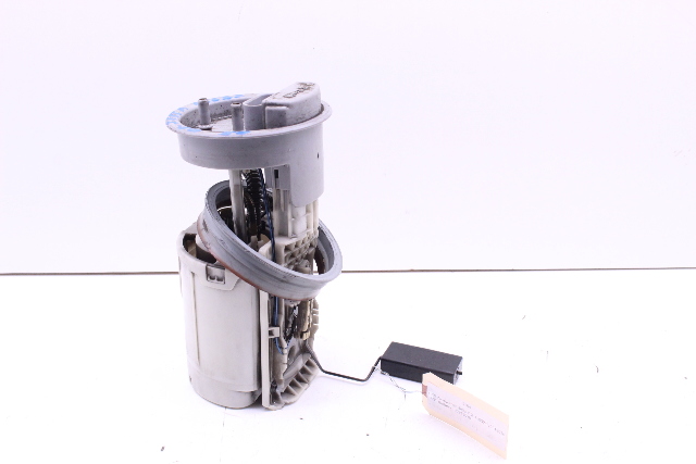 2003-2005 Volkswagen Beetle Jetta Diesel Fuel Pump OEM
