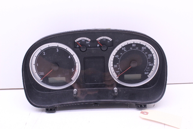 2004 2005 Volkswagen Jetta Speedometer OEM