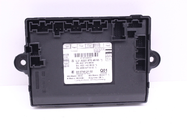 2007-2009 Mercedes Benz S550 W221 Rear Door Control Module 2218704893 OEM