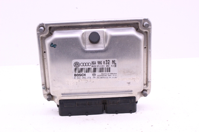2004 Volkswagen Jetta Engine Computer Module ECU ECM DME 06A906032NL