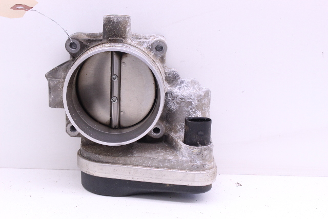 2004-2006 Volkswagen Touareg 3.2 Throttle Body 022133062AD