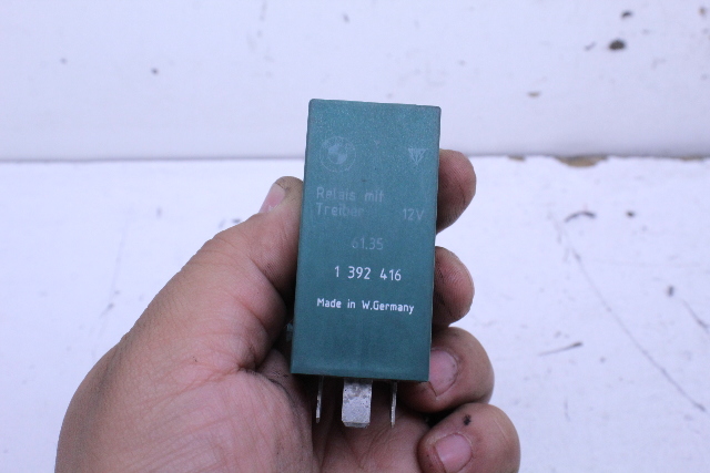 1993-1997 BMW 840i 850i E31 Headlight Flasher Relay OEM