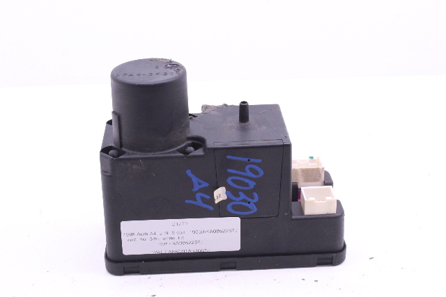 1996 Audi A4 Central Locking Vacuum Pump 4A0862257J OEM
