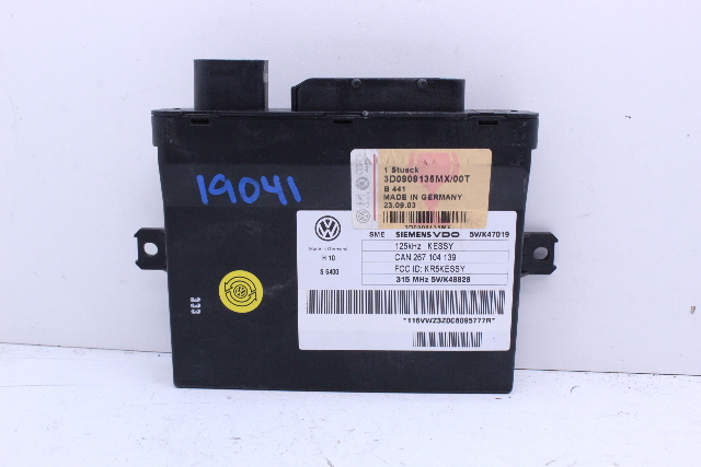 2004 2005 Porsche Cayenne Keyless Entry Control Module - 3D0909135K OEM
