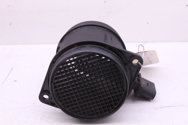 2009 2010 Audi Q7 TT Volkswagen CC Passat Touareg Air Flow Meter