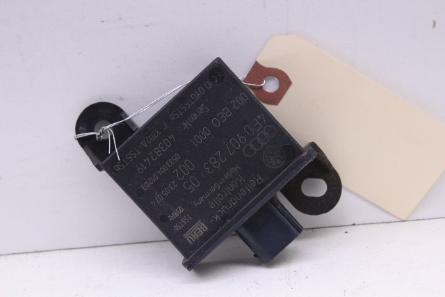 2008-2010 Porsche 911 Boxster Cayman Cayenne Tire Pressure Monitoring Sensor - 95561811300 OEM