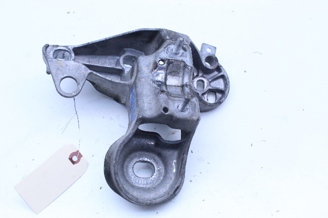 2005-2009 Audi A4 2.0 Right Engine Motor Mount Bracket 8E0199352N OEM