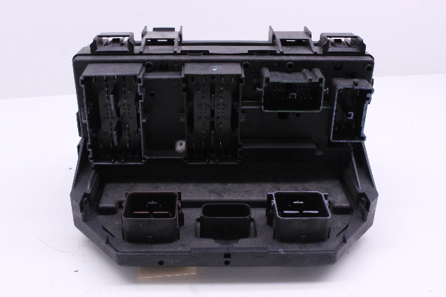 2012 Volkswagen Routan SE 3.6L Fuse Box OEM