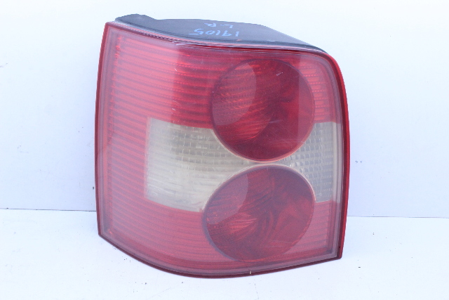 2001-2005 Volkswagen Passat Wagon Left Tail Light Lamp 3B9945095S OEM