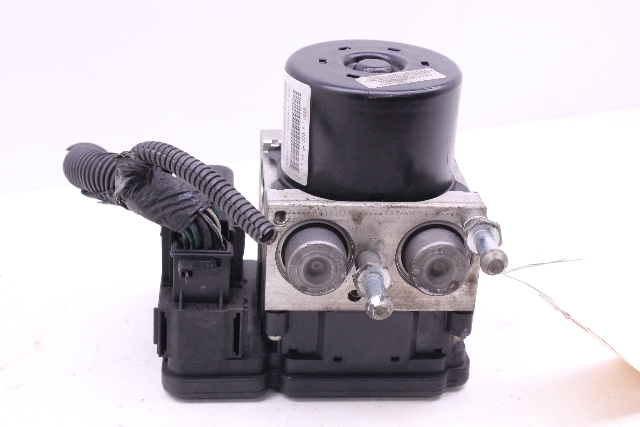 2009 Volkswagen Routan ABS Anti Lock Brake Pump OEM