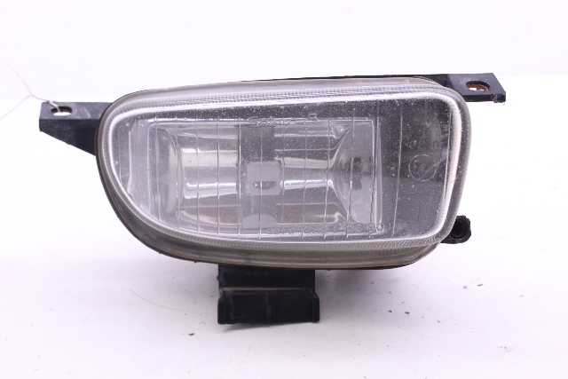 2003 Volkswagen Eurovan Right Fog Light Lamp 7D0941700B OEM