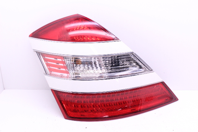 2008 2009 Mercedes Benz S550 S600 S65 S450 S63 Left Tail Light Lamp A2218200364 OEM