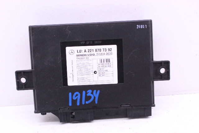 2009 Mercedes S63 Keyless Go Control Module A2218707392 OEM