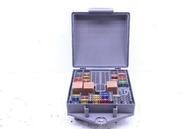 2005 Jaguar XJR Fuse Relay Box 2W93-14N023-BC OEM