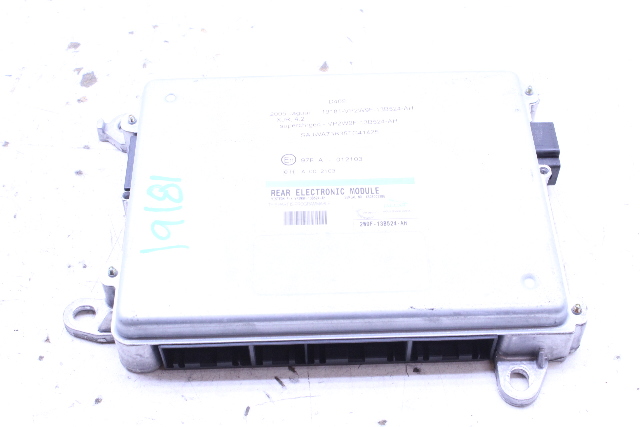 2005 Jaguar XJR Rear Electronic Body Control Module BCM VP2W9F-13B524-AH OEM